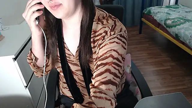 EvaMiron online show from September 19, 10:25 am