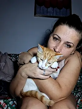 anaaamariaaaa online show from December 19, 7:50 pm