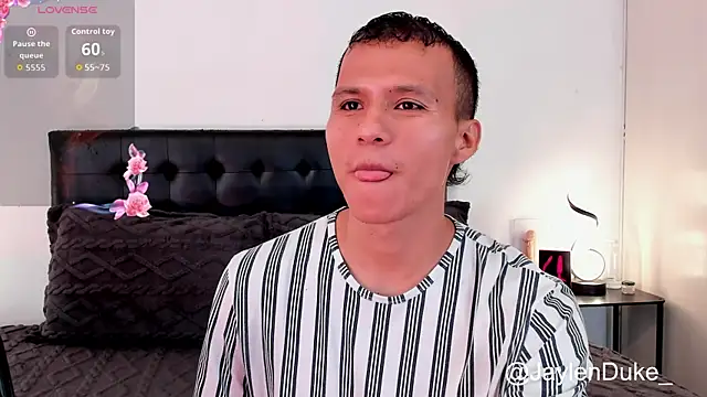 jaylen and duke online show from March 28, 11:21 am