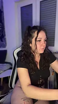 kinkygirl420x online show from October 15, 7:05 pm