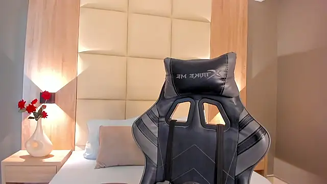 megan cooper28 online show from October 21, 2:26 am