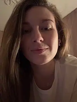 JasminJames online show from April 20, 8:23 pm