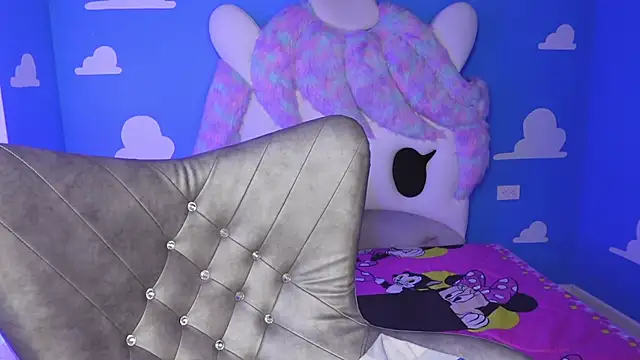 miss keisi online show from November 3, 11:03 am