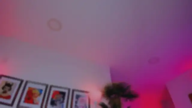 Taylor  foxxx online show from November 5, 5:12 am