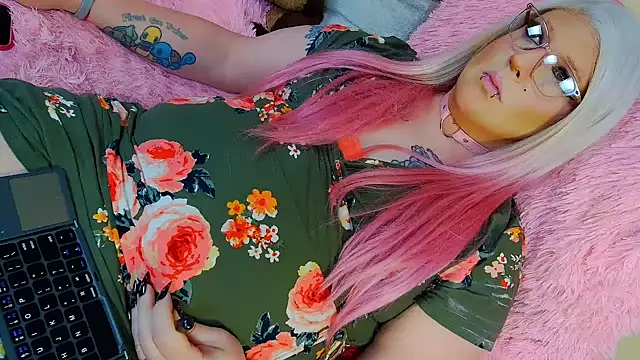 Blakelytgirl online show from April 27, 6:54 am