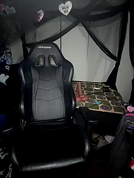 marleymaxwell online show from October 17, 10:29 am