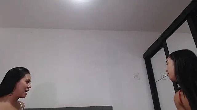 Miss Racheal BR online show from April 3, 12:14 pm