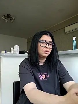 Milf Abigail online show from June 3, 3:29 am
