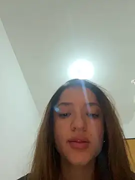 Alicia ALICIA online show from March 22, 6:36 pm