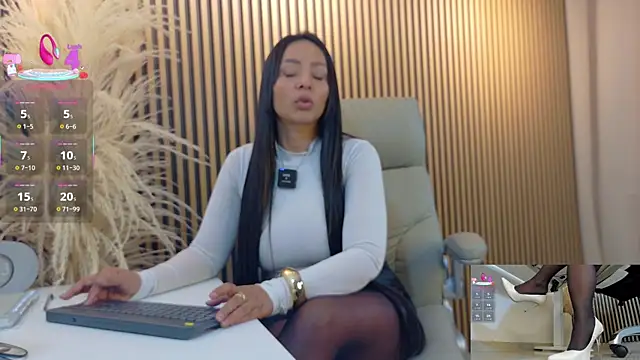 lulu 072 online show from April 8, 12:13 am