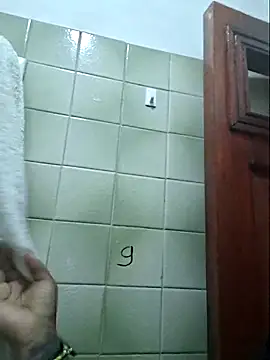 gatadeojosclaros online show from March 22, 2:06 am