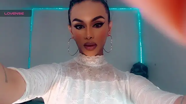  Riannagarcia  online show from November 4, 3:44 am