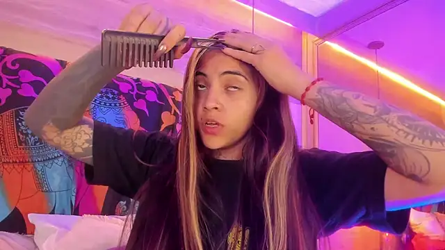 Cori Paige online show from April 10, 4:07 am