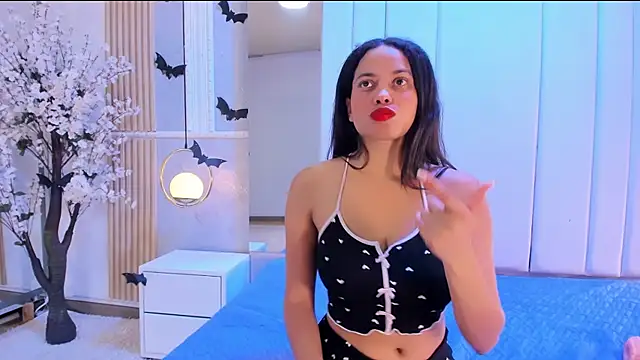 LiaObrien online show from October 20, 2:20 pm