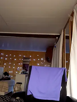 irinamaux online show from September 24, 4:06 pm