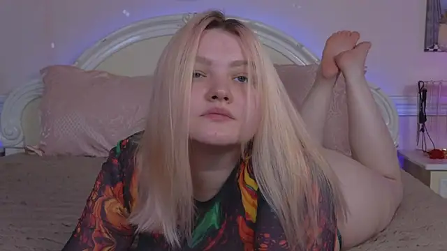 Unholy Lady online show from July 30, 6:25 am