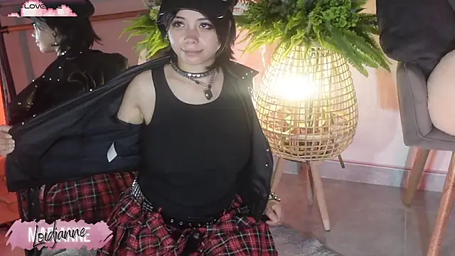 loIijanne online show from April 17, 12:02 am