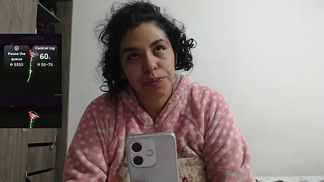 Anne purple online show from September 22, 4:27 pm