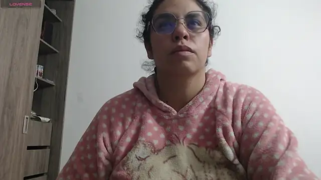 Anne purple online show from November 18, 4:19 pm