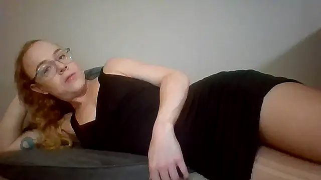 jennytwinkle69 online show from October 20, 3:42 am