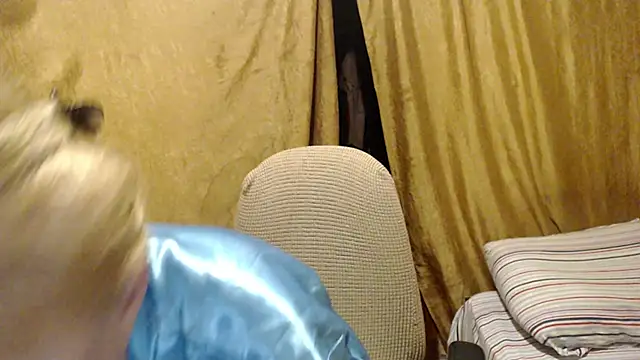  Estelitta 5 online show from October 11, 7:49 pm