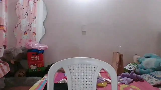 stephanie allen online show from February 13, 7:21 am