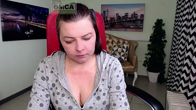 Lily flower7 online show from April 23, 5:04 am