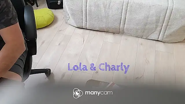 lolacharlyxh online show from April 28, 11:14 am