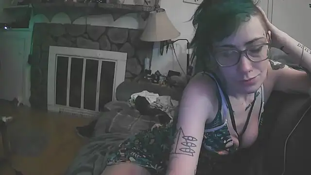 Emily0903 online show from October 2, 6:40 am