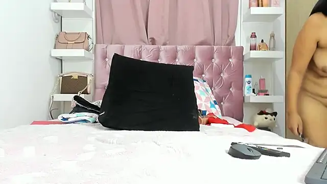 canela wet online show from March 12, 5:48 pm