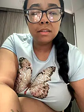 XMara online show from October 7, 5:39 pm