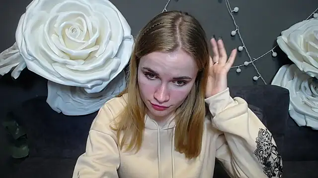 MargaritaKiss online show from November 28, 8:45 pm