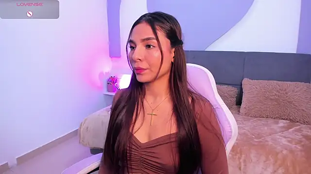 amira cute2 online show from April 8, 12:07 pm