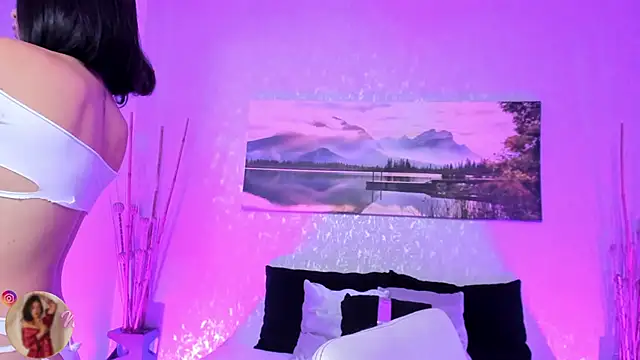 Natt collins online show from October 4, 9:19 pm