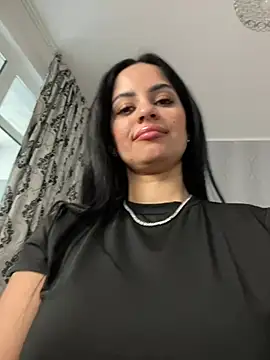  adelle online show from March 11, 2:31 pm