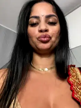  adelle online show from November 22, 1:14 pm