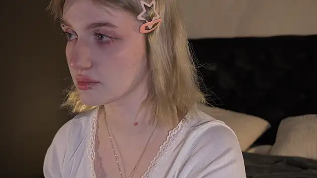 ELLIEJAY online show from March 27, 5:42 am