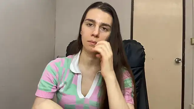 SassyJessi online show from February 26, 8:02 am