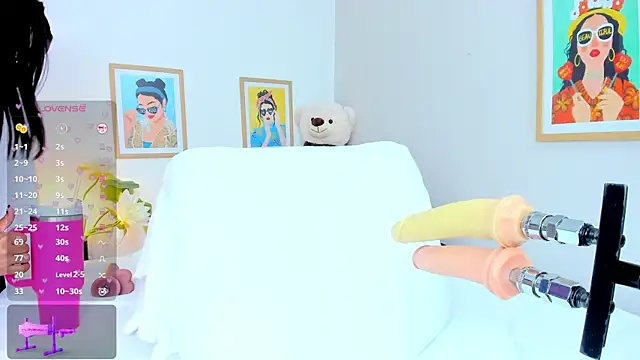 jasminnee  online show from March 2, 2:13 pm