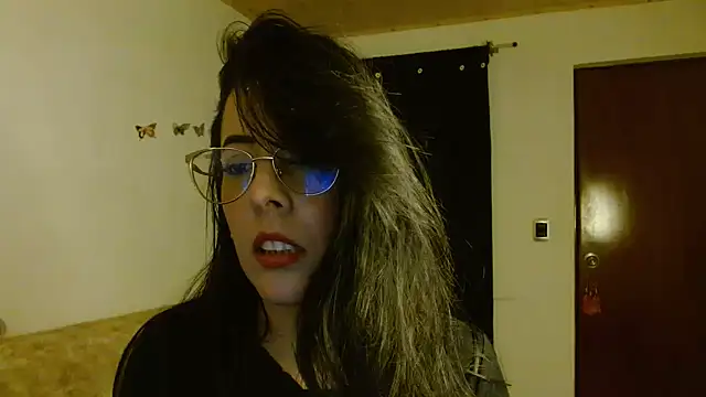ella peck online show from June 5, 5:33 am