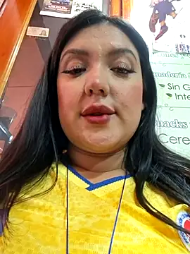 Sophie-hatter online show from June 17, 4:52 pm