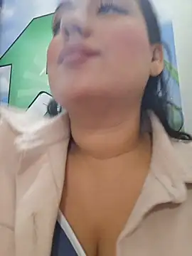 Sophie-hatter online show from June 25, 1:46 pm