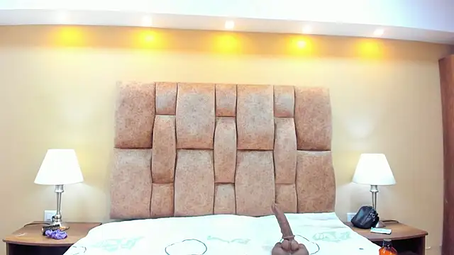 MiiaHot online show from October 3, 9:42 pm