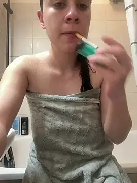 czruz online show from April 19, 7:16 pm