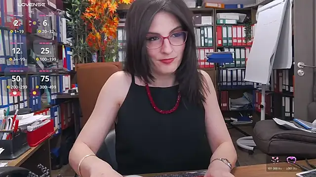 classyladyrellax online show from March 6, 11:49 am