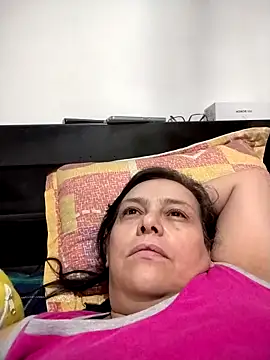 Natasha miilf online show from April 3, 11:58 pm