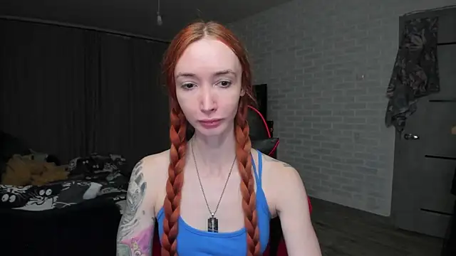 Roxy Silver online show from October 20, 8:56 pm