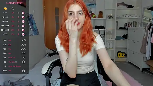 broosnica1 online show from July 14, 7:02 am