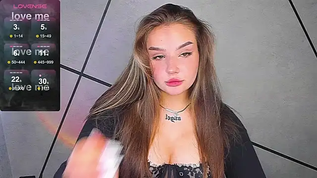 little m0use online show from September 13, 5:21 pm