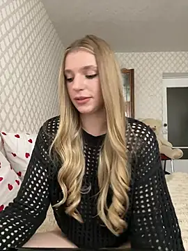 adel secret online show from May 29, 8:18 pm